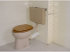Hangend toilet plaatsen